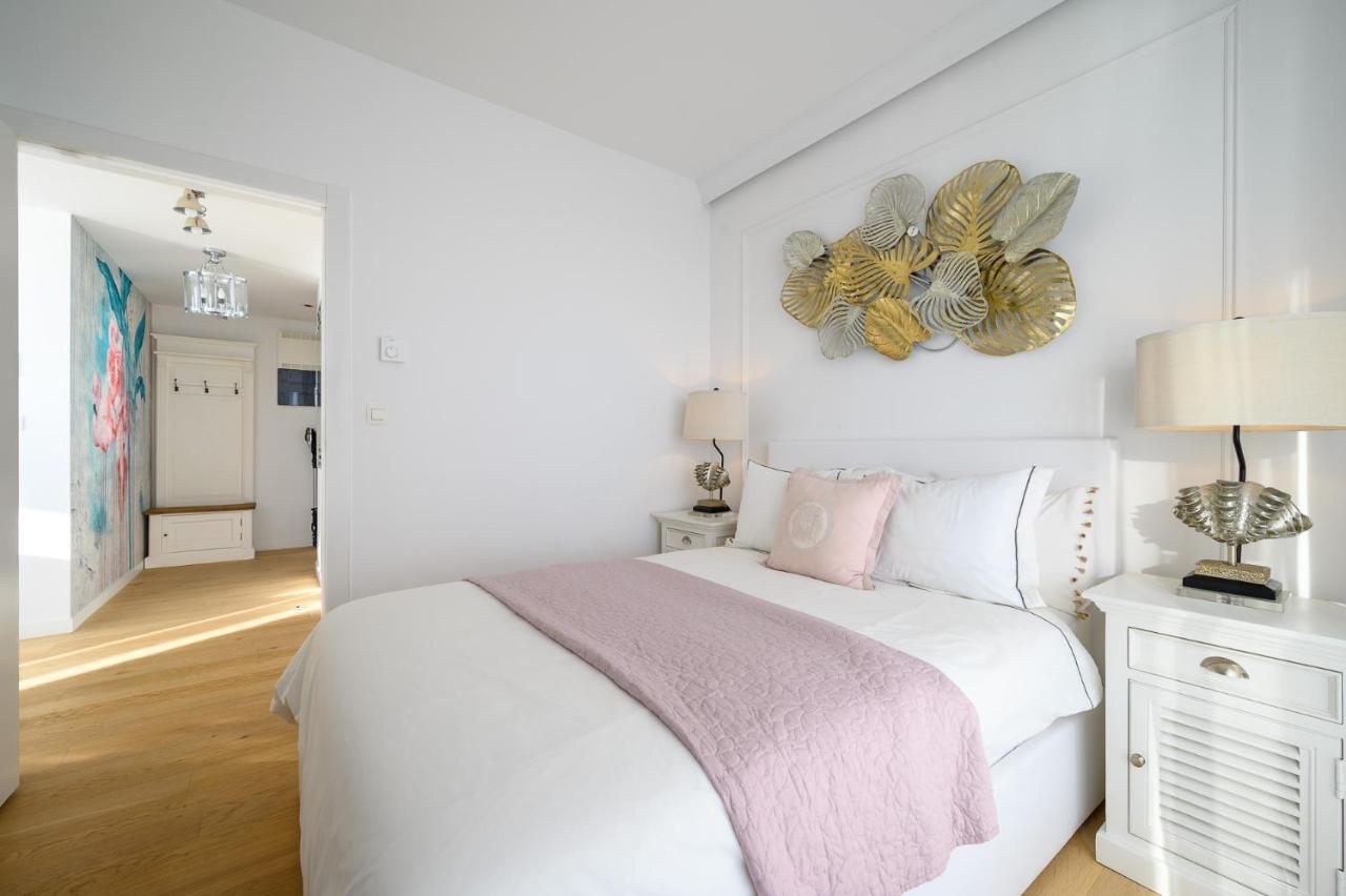 דארלובקו Sunset Boulevard 1 Apt 9 Bulwar Zachodzacego Slonca 1 W Marina Royale מראה חיצוני תמונה